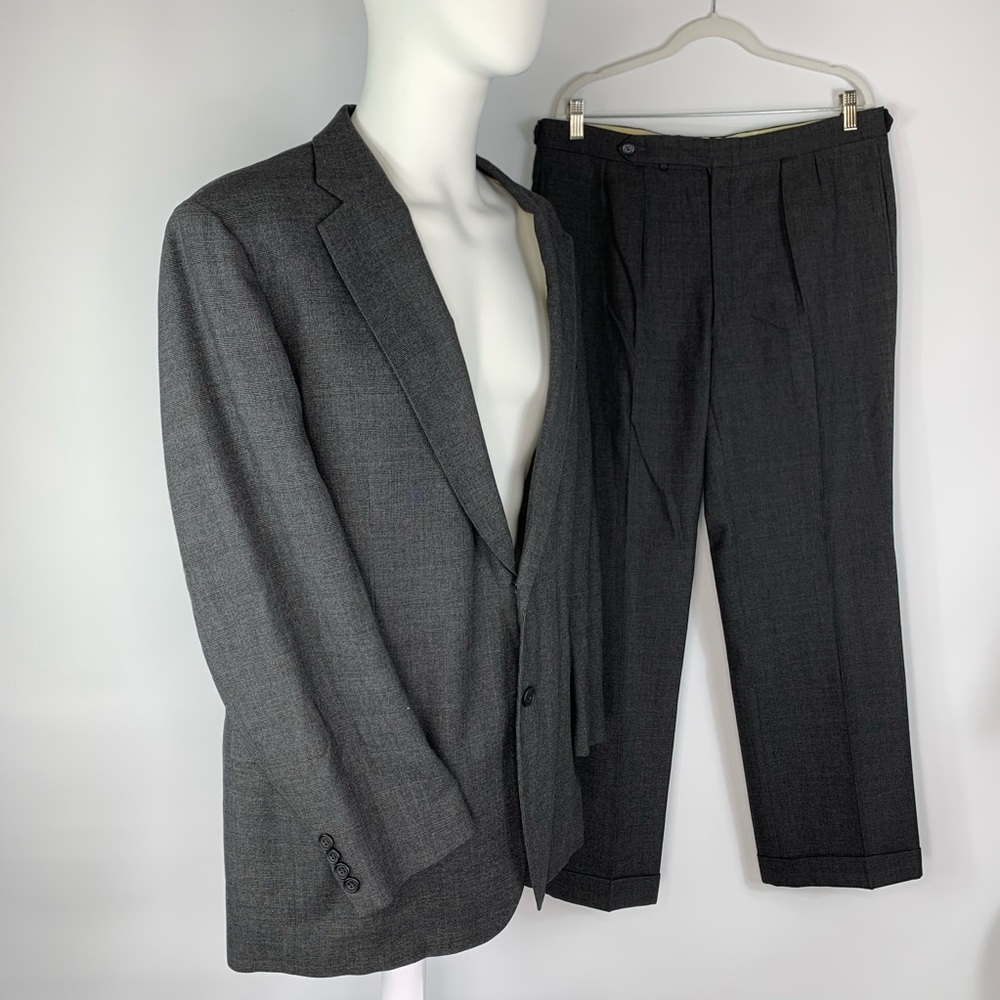 Paul Stuart Suit - Picture 2 of 7
